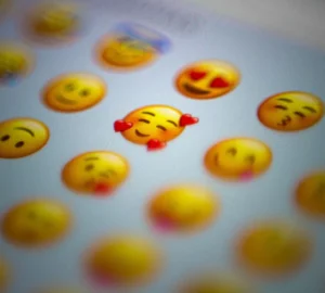 Emoticon ke emoji