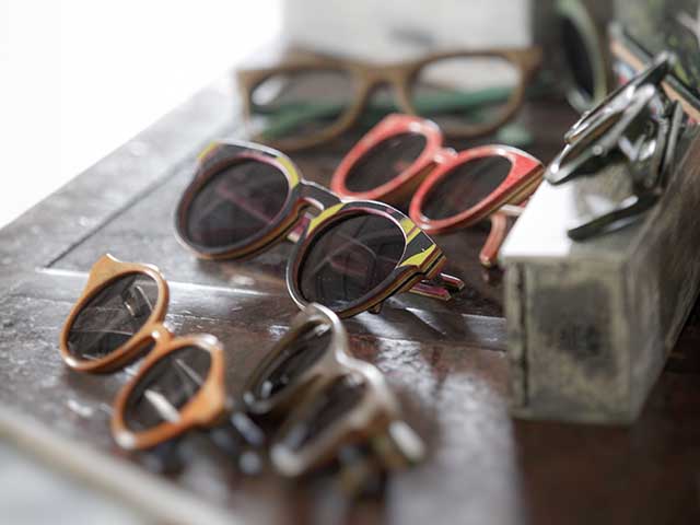Kabau Art Shades, kacamata dari skateboard bekas